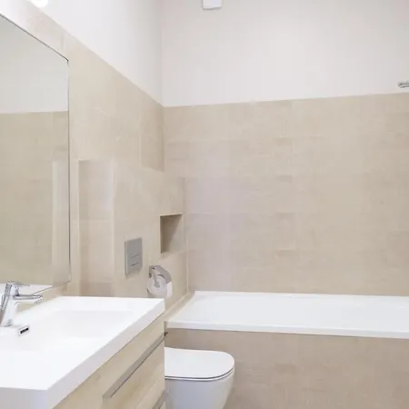 Manara Aparthotel *